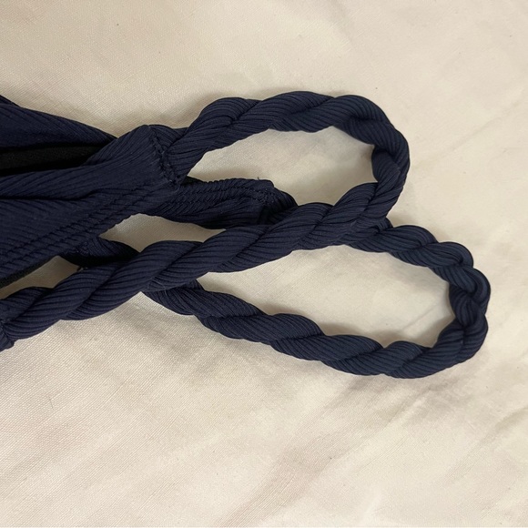 One piece with twist straps. Plunge neckline, scoop back, cinched waist detail. - Picture 3 of 5